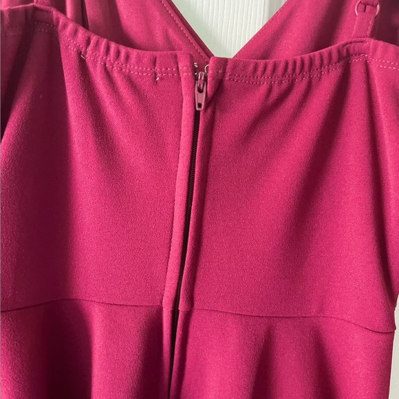 Francescas Collection Mi Ami Maroon Mini Dress - Picture 5 of 6